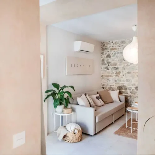 37834-98526--7OBKuKEejIoEfQjObqGyv--h7z99LPvaMwzC2KBNTYA-61ee6a1506fe6